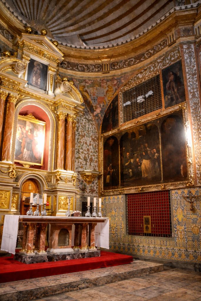 Coro bajo y comulgatorio, Iglesia conventual
